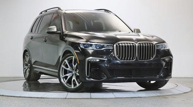 2021 bmw x7 m50i