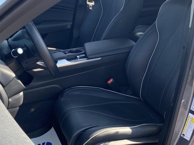 2021 acura tlx base