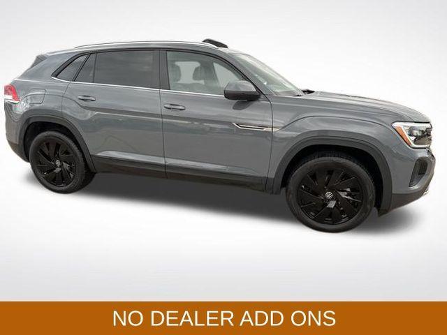 2024 volkswagen atlas cross sport 2.0t se w/technology
