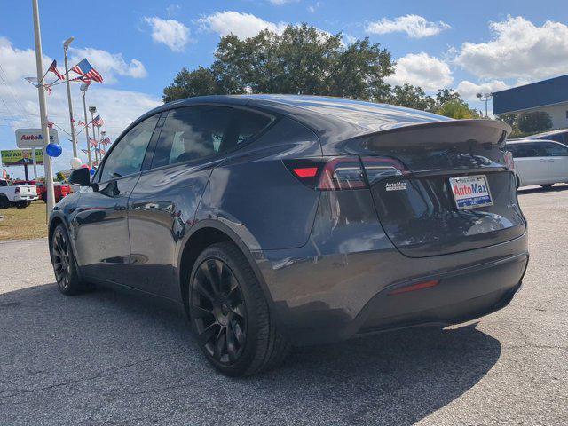 2022 tesla model y long range