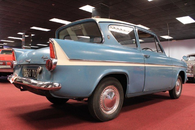 1962 ford anglia