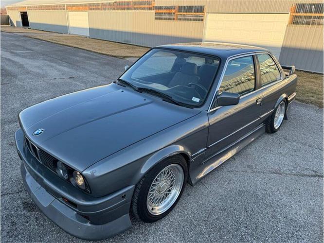 1987 bmw 3 series in staunton, illinois