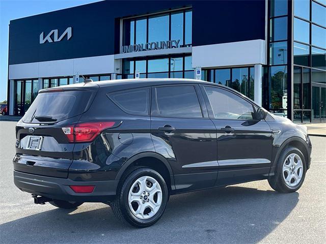 2019 ford escape s