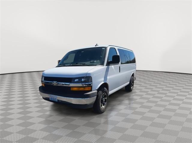 2019 chevrolet express 2500 lt
