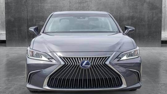2020 Lexus ES