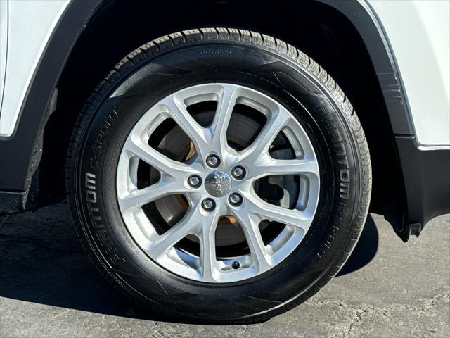 2018 jeep cherokee latitude plus