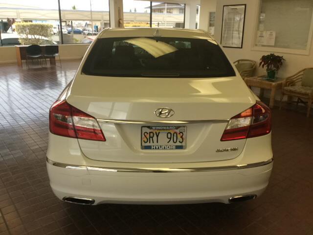 2012 hyundai genesis 3.8l v6 3.8l v6 4dr sedan for sale in kaneohe, hawaii