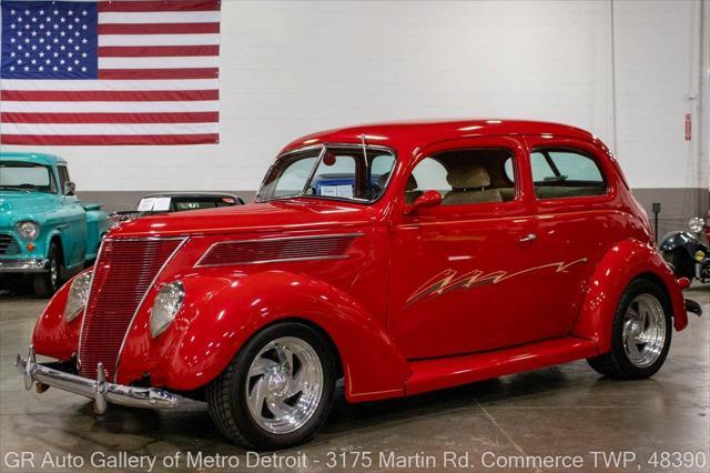1937 ford tudor