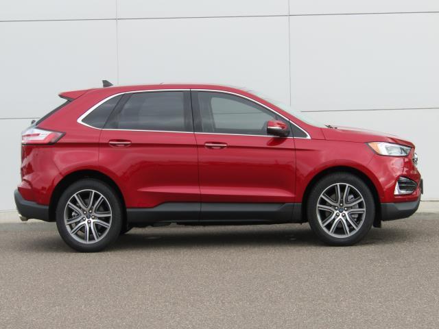 2021 ford edge titanium