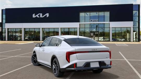 2025 Kia K4