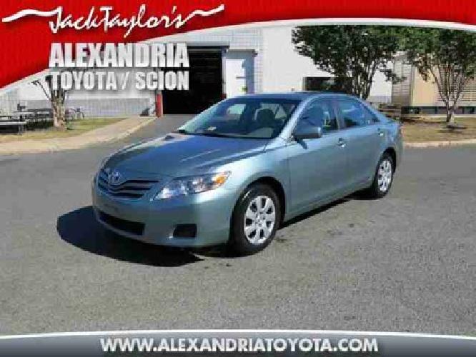 2011 toyota camry le in alexandria, va