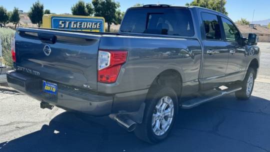 2017 nissan titan xd sl