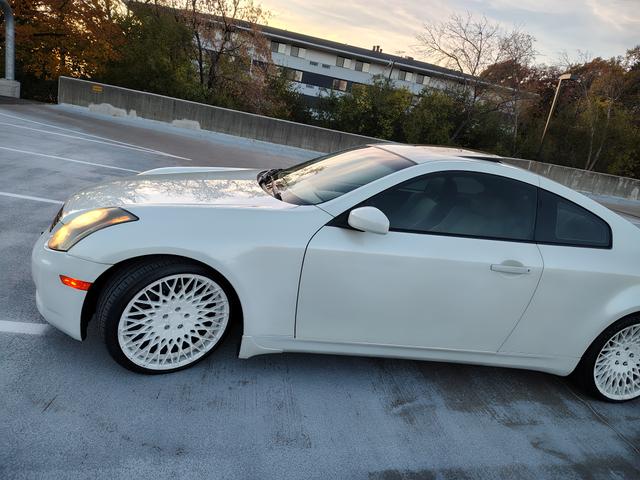 2005 infiniti g35 base