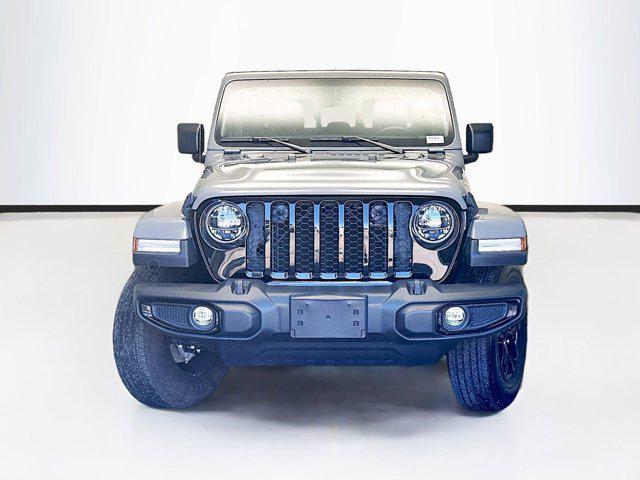 2022 jeep gladiator altitude 4x4