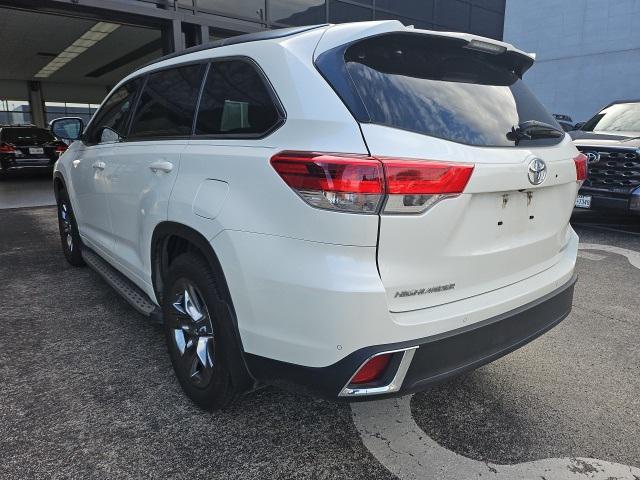2017 toyota highlander limited platinum