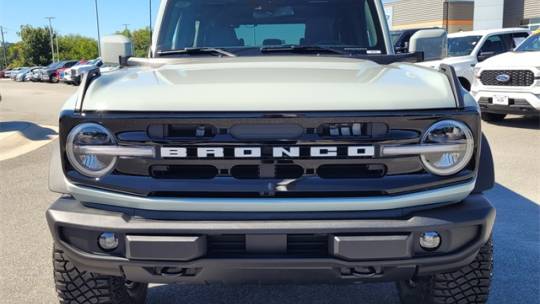 2024 Ford Bronco outer banks