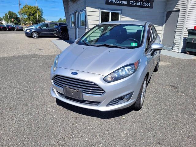 2014 ford fiesta se