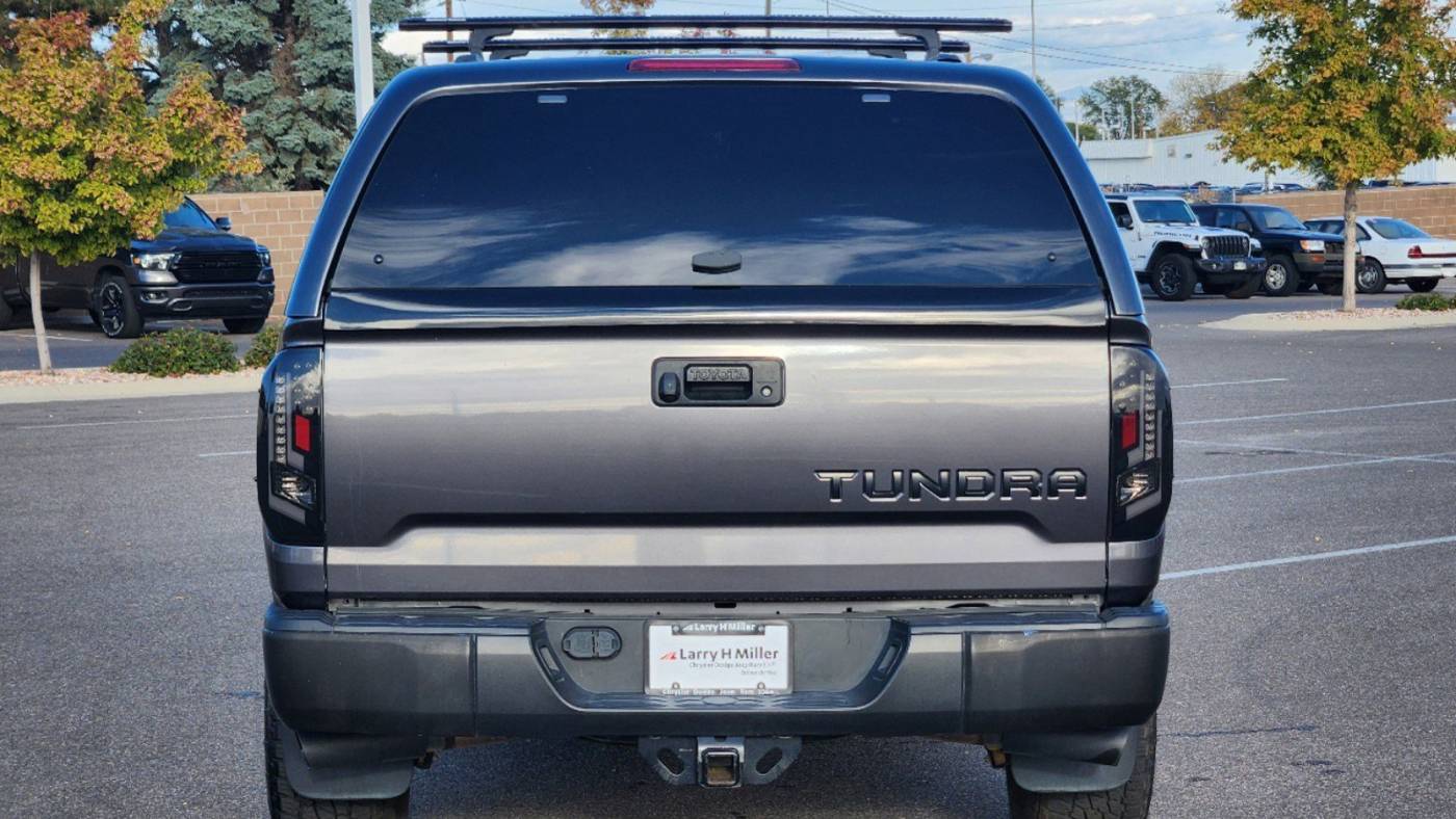 2020 toyota tundra sr5