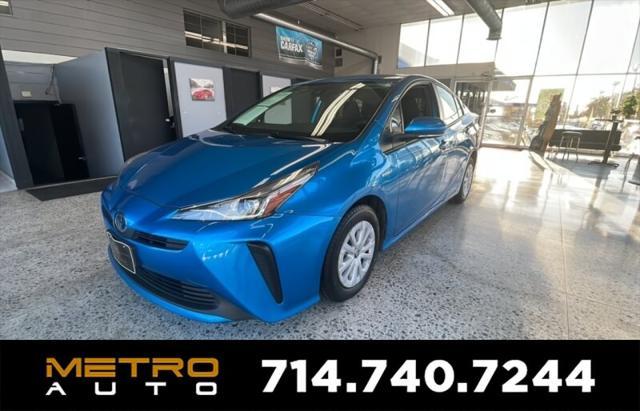 2019 toyota prius l