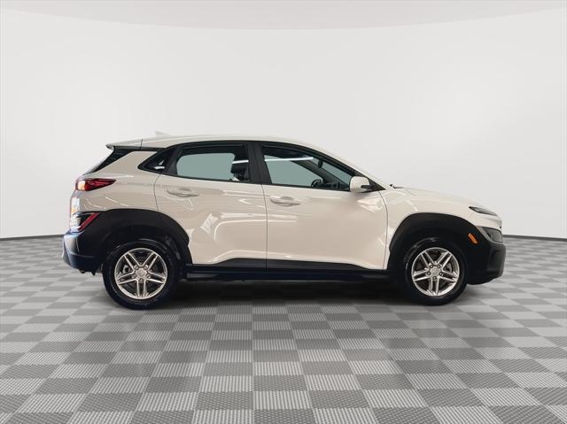 2022 hyundai kona se