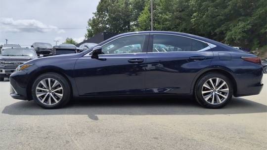 2021 Lexus ES