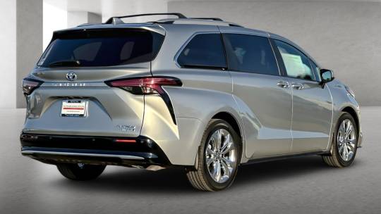 2024 Toyota Sienna