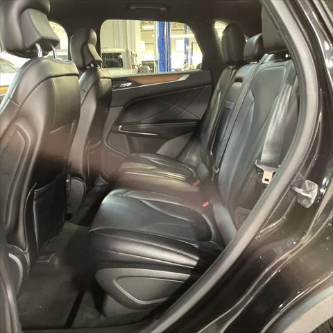 2015 lincoln mkc base