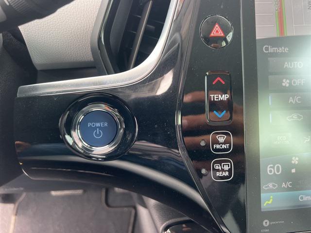 2021 toyota prius limited