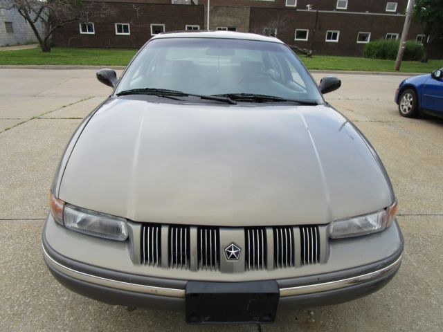 1994 chrysler concorde - 61k actual miles - looks and runs good