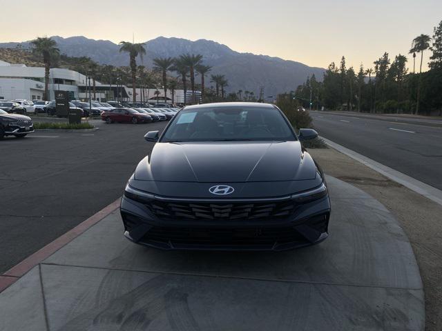 2024 hyundai elantra hybrid limited