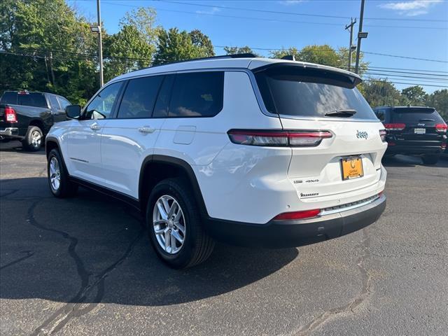 2022 jeep grand cherokee l laredo