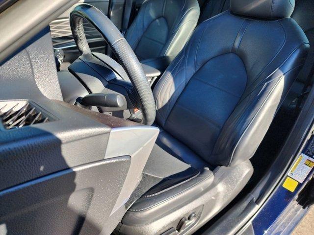 2022 toyota avalon limited