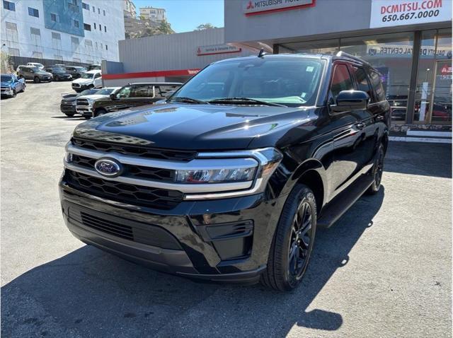 2022 ford expedition xlt
