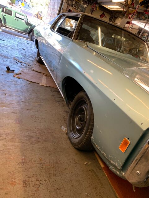 1969 chevy caprice 2 door