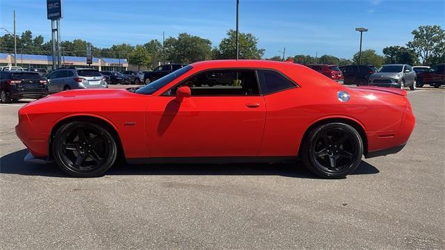 2019 dodge challenger r/t