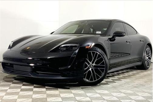 2022 porsche taycan