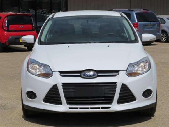2014 ford focus white, 37k miles in tyler, tx