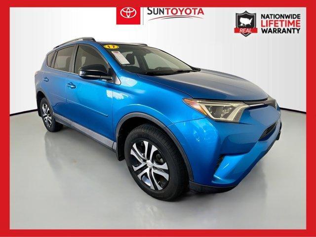 2017 toyota rav4 le