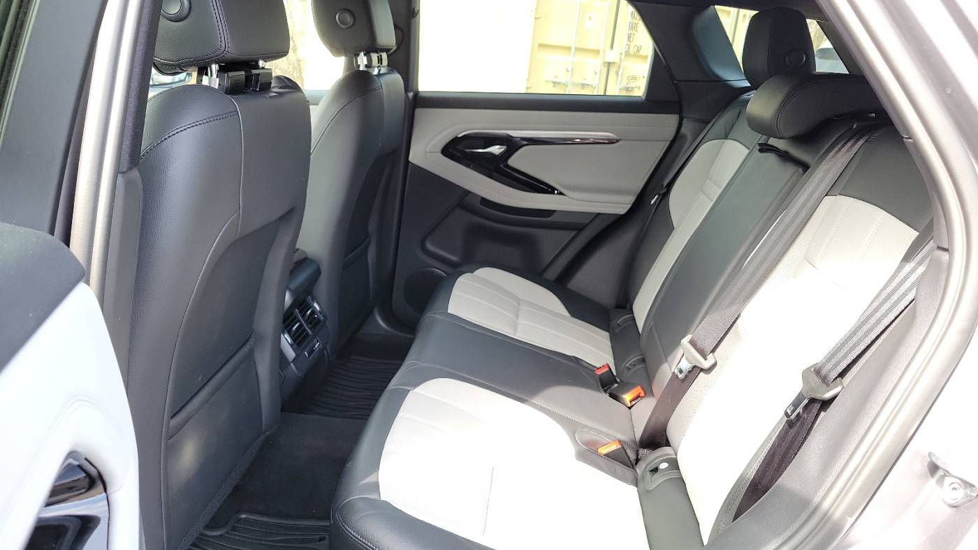 2023 land rover range rover evoque p250 r-dynamic se