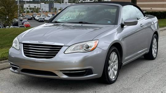 2013 Chrysler 200