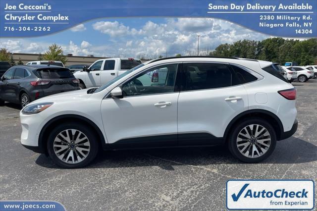 2021 ford escape titanium