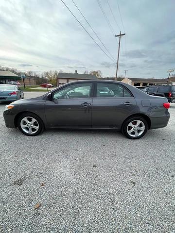 2013 toyota corolla le