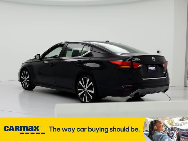 2019 nissan altima sr