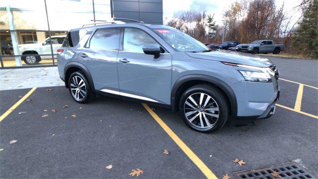 2023 nissan pathfinder platinum 4wd