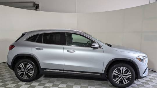2025 Mercedes-Benz GLA