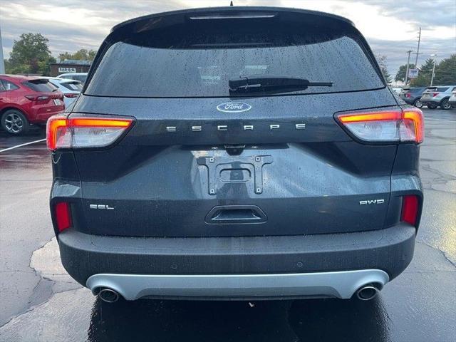 2022 ford escape sel