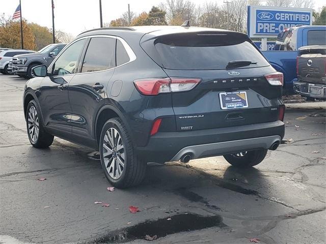 2022 ford escape titanium hybrid