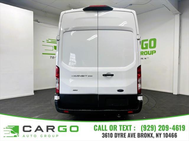 2023 ford transit-250 base