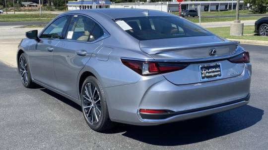 2025 Lexus ES