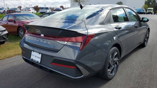 2025 Hyundai Elantra